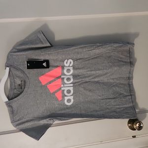 Adidas Tshirt